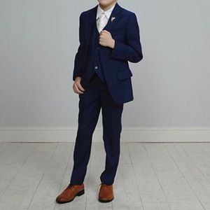 Boys Suit Size 7